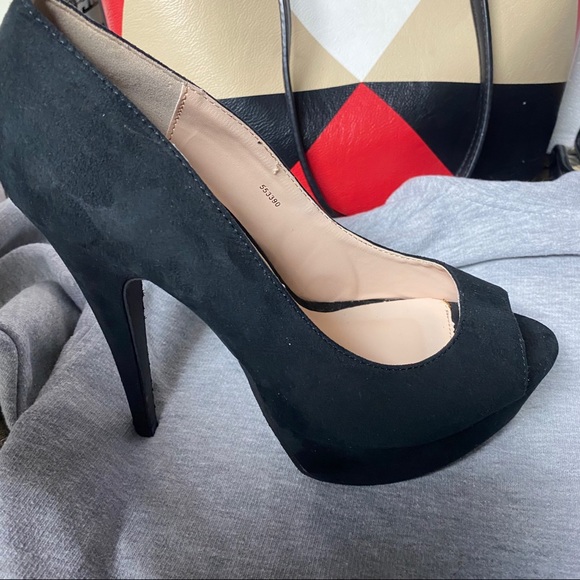 BNWOB CHARLOTTE RUSSE HEELS - Picture 4 of 4